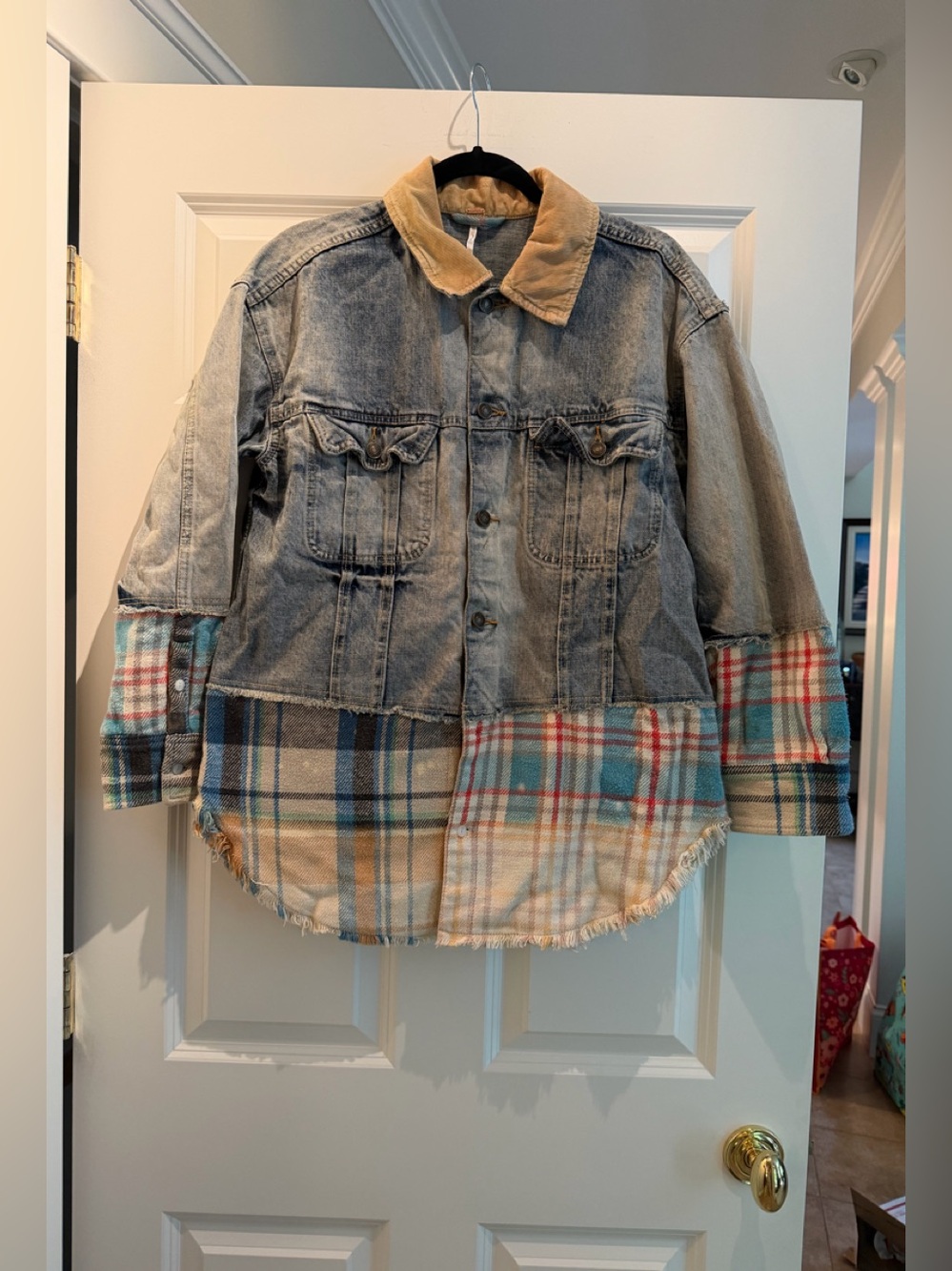 FREE PEOPLE women’s Distressed Sirius Denim Jean Plaid Contrast Shirt Jacket